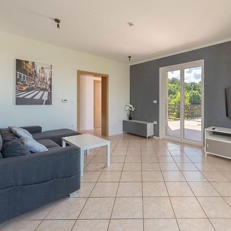 Apartments Souranded By Forest With Sea View Κόπερ Εξωτερικό φωτογραφία