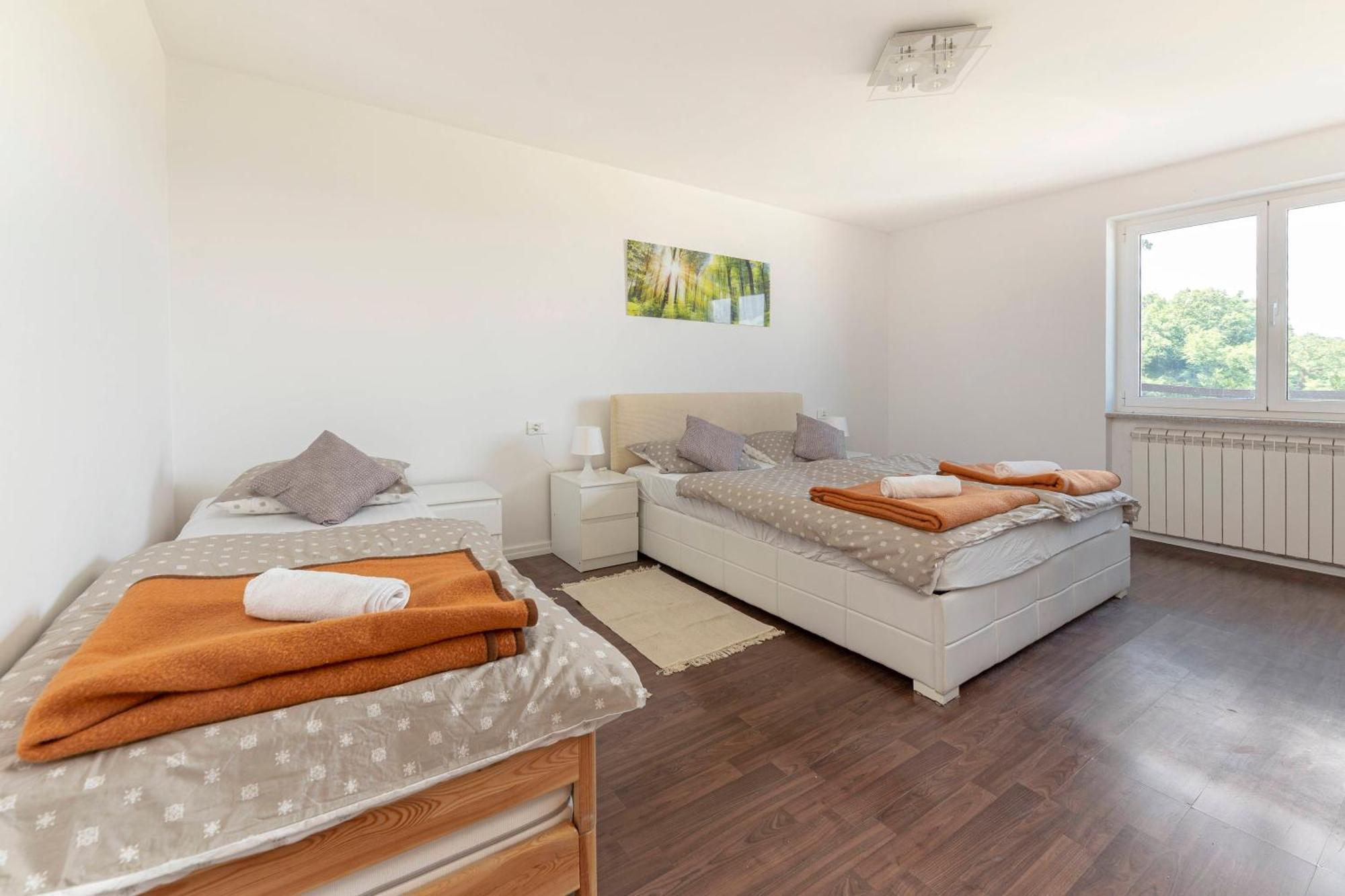 Apartments Souranded By Forest With Sea View Κόπερ Εξωτερικό φωτογραφία