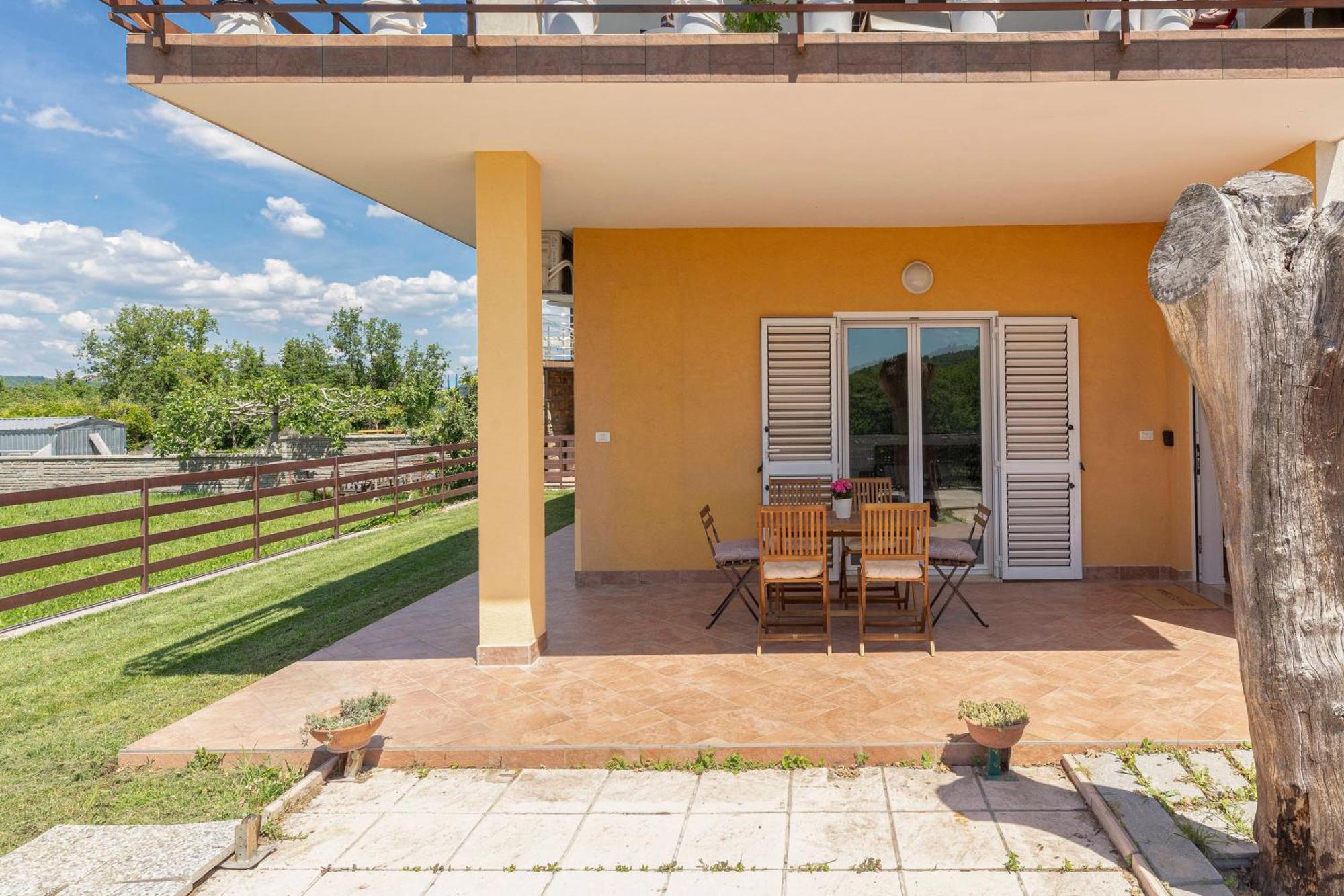 Apartments Souranded By Forest With Sea View Κόπερ Εξωτερικό φωτογραφία